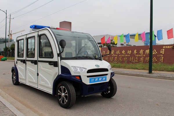 鈴高LGEV106B巡邏車